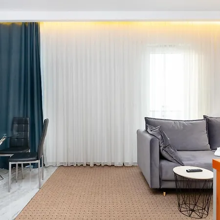 Comfort By Bookinghost *