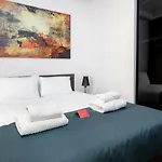 Comfort By Bookinghost *