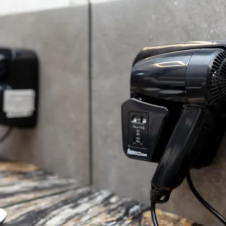 Comfort By Bookinghost דירה ורשה