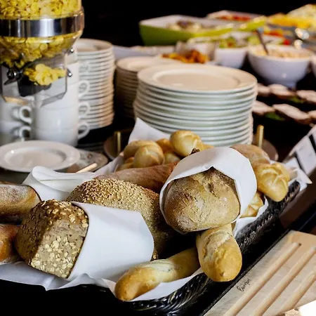 Comfort By Bookinghost *