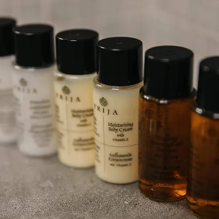 Comfort By Bookinghost Appartement Warschau