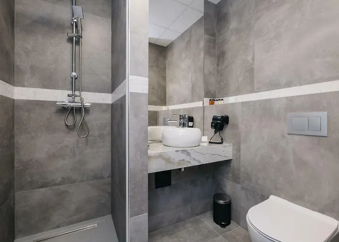 Lägenhet Comfort By Bookinghost